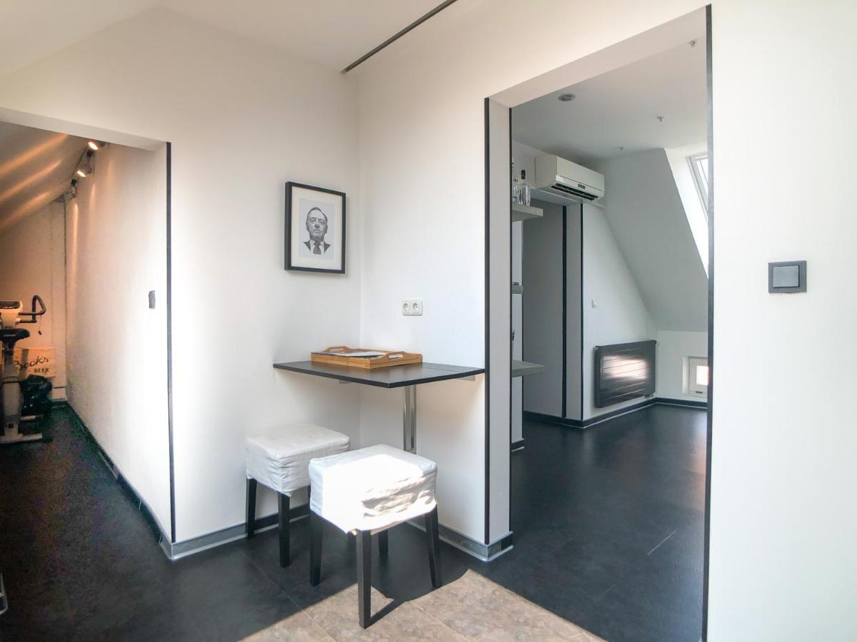 B Our Guest At New Flat Nearby Dresden !!!Pool!!! Apartamento Frauendorf  Exterior foto