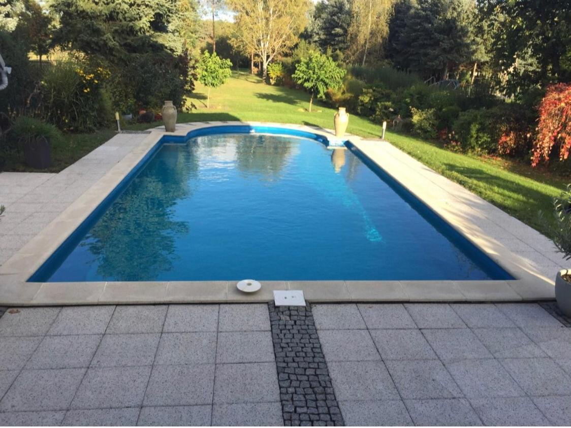 B Our Guest At New Flat Nearby Dresden !!!Pool!!! Apartamento Frauendorf  Exterior foto
